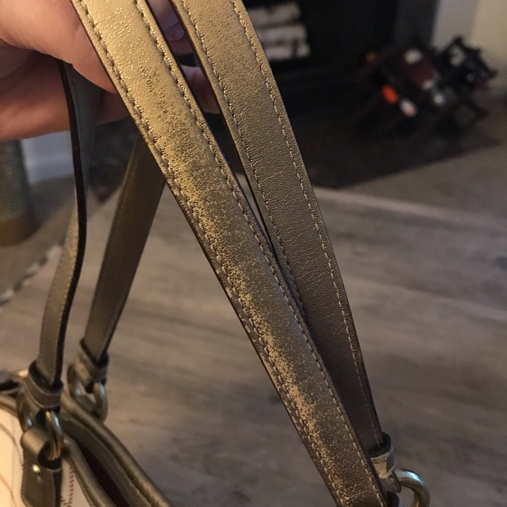 Multicolored Authentic Coach bag with strap and zipper - Picture 11 of 13